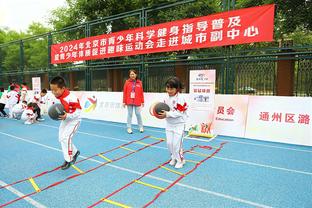 1-20落后暂停时怎么说？多诺万：我们在场上得提速 没有指责彼此